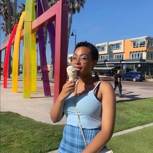 Meet your Posher, Serena